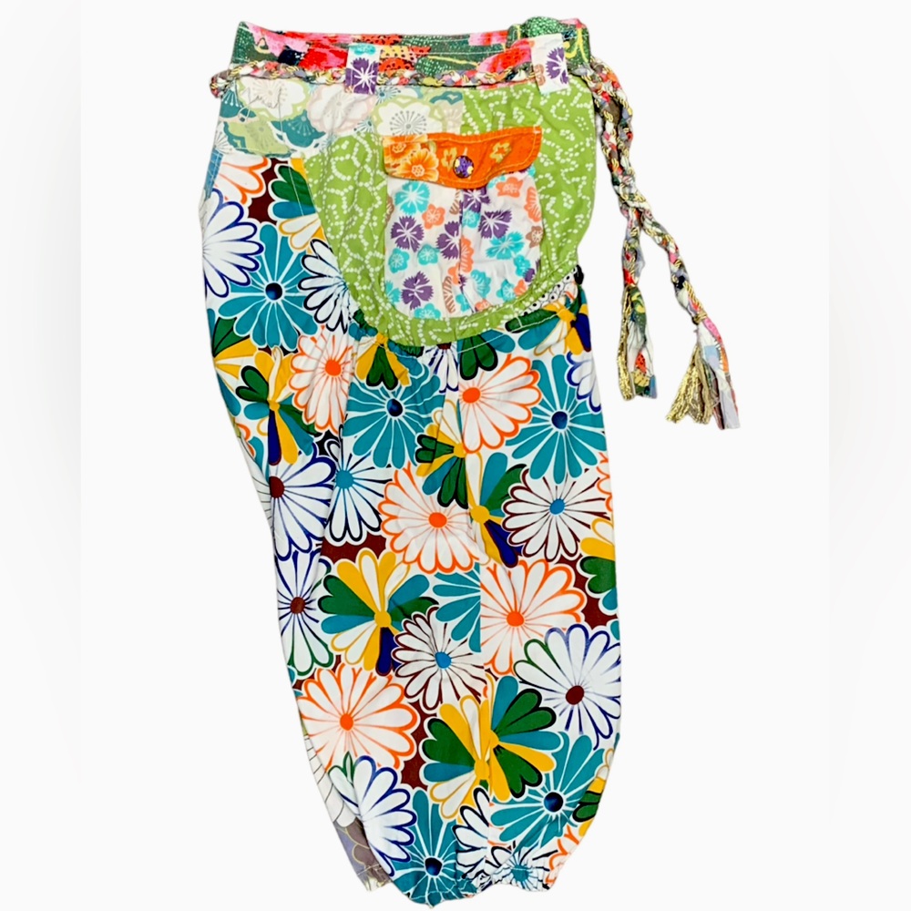 Desigual, Avangard  Capri pants